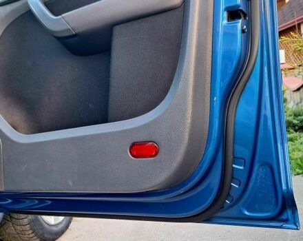 Синий Фольксваген Туран, объемом двигателя 1.9 л и пробегом 250 тыс. км за 7500 $, фото 17 на Automoto.ua