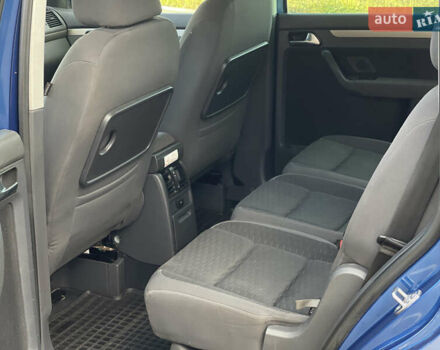 Синий Фольксваген Туран, объемом двигателя 1.6 л и пробегом 268 тыс. км за 6399 $, фото 31 на Automoto.ua