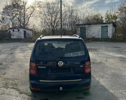 Синий Фольксваген Туран, объемом двигателя 1.4 л и пробегом 237 тыс. км за 6000 $, фото 12 на Automoto.ua