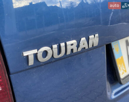 Синий Фольксваген Туран, объемом двигателя 1.6 л и пробегом 268 тыс. км за 6399 $, фото 17 на Automoto.ua