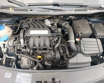 Синий Фольксваген Туран, объемом двигателя 1.6 л и пробегом 246 тыс. км за 7450 $, фото 6 на Automoto.ua