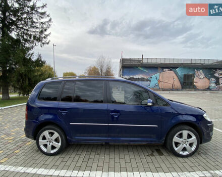 Синий Фольксваген Туран, объемом двигателя 1.97 л и пробегом 283 тыс. км за 7400 $, фото 10 на Automoto.ua