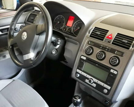 Синій Фольксваген Туран, об'ємом двигуна 1.97 л та пробігом 312 тис. км за 6500 $, фото 3 на Automoto.ua