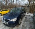 Синій Фольксваген Туран, об'ємом двигуна 1.4 л та пробігом 232 тис. км за 7200 $, фото 1 на Automoto.ua