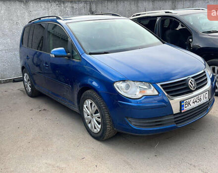 Синій Фольксваген Туран, об'ємом двигуна 1.4 л та пробігом 280 тис. км за 5888 $, фото 17 на Automoto.ua