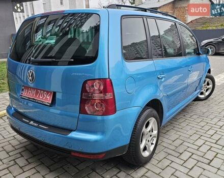 Синий Фольксваген Туран, объемом двигателя 1.6 л и пробегом 237 тыс. км за 6500 $, фото 7 на Automoto.ua