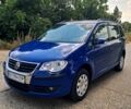 Синий Фольксваген Туран, объемом двигателя 2 л и пробегом 265 тыс. км за 6500 $, фото 1 на Automoto.ua