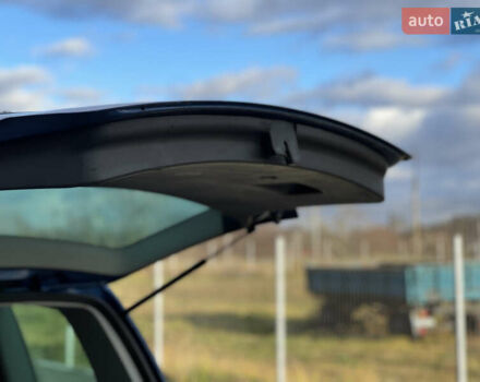 Синий Фольксваген Туран, объемом двигателя 1.6 л и пробегом 268 тыс. км за 6399 $, фото 35 на Automoto.ua