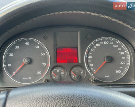 Синий Фольксваген Туран, объемом двигателя 1.6 л и пробегом 268 тыс. км за 6399 $, фото 21 на Automoto.ua