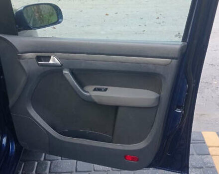 Синий Фольксваген Туран, объемом двигателя 1.4 л и пробегом 237 тыс. км за 6000 $, фото 37 на Automoto.ua