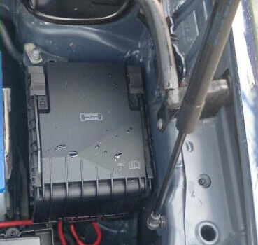 Синий Фольксваген Туран, объемом двигателя 1.4 л и пробегом 237 тыс. км за 6000 $, фото 42 на Automoto.ua