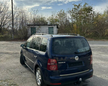 Синий Фольксваген Туран, объемом двигателя 1.4 л и пробегом 237 тыс. км за 6000 $, фото 7 на Automoto.ua