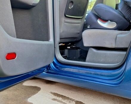 Синий Фольксваген Туран, объемом двигателя 1.9 л и пробегом 250 тыс. км за 7500 $, фото 13 на Automoto.ua