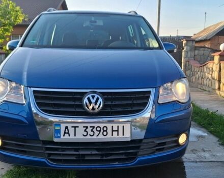 Синий Фольксваген Туран, объемом двигателя 1.9 л и пробегом 250 тыс. км за 7500 $, фото 6 на Automoto.ua