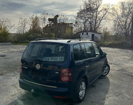 Синий Фольксваген Туран, объемом двигателя 1.4 л и пробегом 237 тыс. км за 6000 $, фото 10 на Automoto.ua