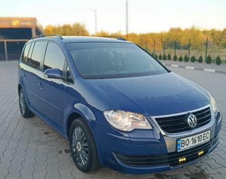 Синий Фольксваген Туран, объемом двигателя 1.4 л и пробегом 250 тыс. км за 5900 $, фото 4 на Automoto.ua