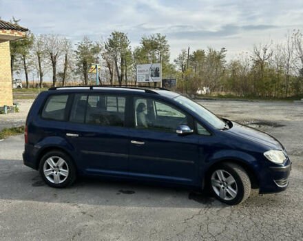 Синий Фольксваген Туран, объемом двигателя 1.4 л и пробегом 237 тыс. км за 6000 $, фото 15 на Automoto.ua