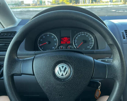 Синий Фольксваген Туран, объемом двигателя 1.4 л и пробегом 205 тыс. км за 7299 $, фото 9 на Automoto.ua