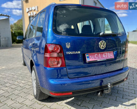 Синий Фольксваген Туран, объемом двигателя 1.4 л и пробегом 260 тыс. км за 6750 $, фото 18 на Automoto.ua