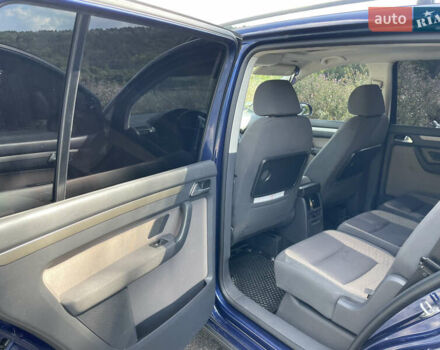 Синий Фольксваген Туран, объемом двигателя 1.97 л и пробегом 320 тыс. км за 8800 $, фото 12 на Automoto.ua