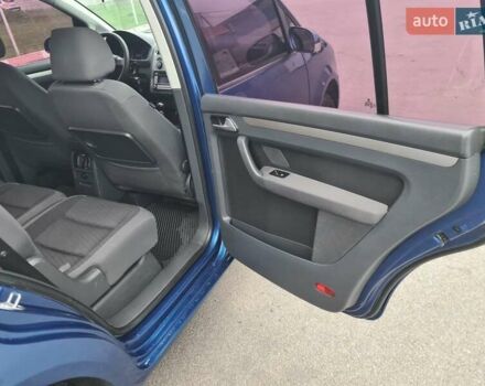 Синий Фольксваген Туран, объемом двигателя 1.6 л и пробегом 270 тыс. км за 6900 $, фото 27 на Automoto.ua