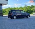 Синій Фольксваген Туран, об'ємом двигуна 1.97 л та пробігом 248 тис. км за 7600 $, фото 5 на Automoto.ua