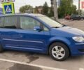 Синий Фольксваген Туран, объемом двигателя 1.9 л и пробегом 292 тыс. км за 7100 $, фото 1 на Automoto.ua