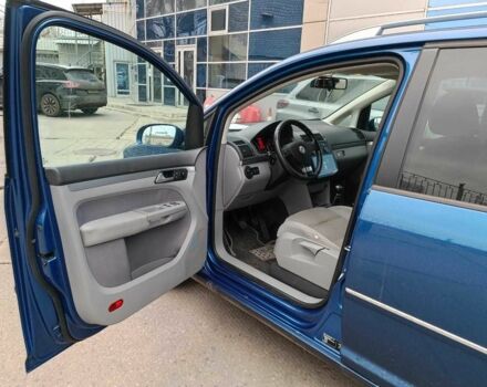 Синий Фольксваген Туран, объемом двигателя 1.4 л и пробегом 224 тыс. км за 6490 $, фото 19 на Automoto.ua