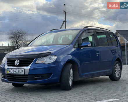 Синий Фольксваген Туран, объемом двигателя 1.6 л и пробегом 268 тыс. км за 6399 $, фото 10 на Automoto.ua