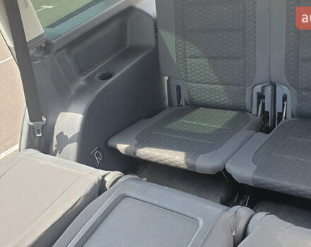 Синій Фольксваген Туран, об'ємом двигуна 1.4 л та пробігом 280 тис. км за 5888 $, фото 6 на Automoto.ua