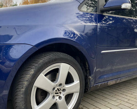 Синий Фольксваген Туран, объемом двигателя 1.97 л и пробегом 283 тыс. км за 7400 $, фото 3 на Automoto.ua