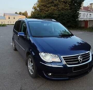 Синий Фольксваген Туран, объемом двигателя 1.98 л и пробегом 250 тыс. км за 7000 $, фото 12 на Automoto.ua