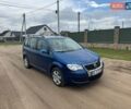 Синій Фольксваген Туран, об'ємом двигуна 1.6 л та пробігом 236 тис. км за 5750 $, фото 1 на Automoto.ua