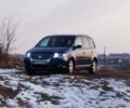 Синий Фольксваген Туран, объемом двигателя 1.4 л и пробегом 160 тыс. км за 9000 $, фото 1 на Automoto.ua