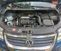 Синій Фольксваген Туран, об'ємом двигуна 1.6 л та пробігом 237 тис. км за 8500 $, фото 5 на Automoto.ua