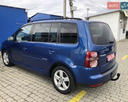 Синий Фольксваген Туран, объемом двигателя 1.6 л и пробегом 209 тыс. км за 7598 $, фото 27 на Automoto.ua