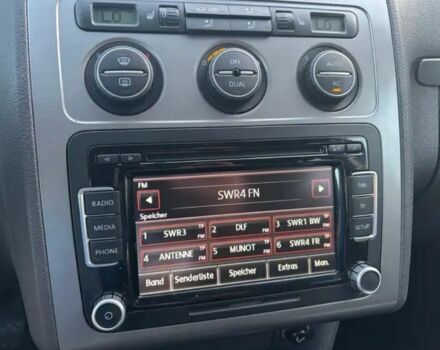 Синий Фольксваген Туран, объемом двигателя 2 л и пробегом 178 тыс. км за 2100 $, фото 4 на Automoto.ua