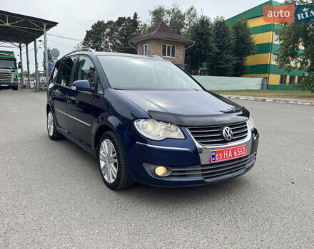 Синій Фольксваген Туран, об'ємом двигуна 1.4 л та пробігом 290 тис. км за 7500 $, фото 1 на Automoto.ua