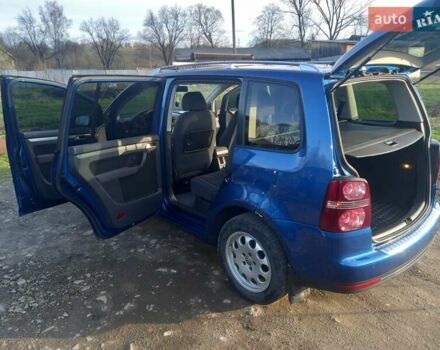 Синий Фольксваген Туран, объемом двигателя 1.9 л и пробегом 289 тыс. км за 8100 $, фото 26 на Automoto.ua