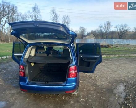 Синий Фольксваген Туран, объемом двигателя 1.9 л и пробегом 289 тыс. км за 8100 $, фото 28 на Automoto.ua