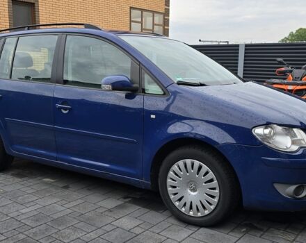 Синий Фольксваген Туран, объемом двигателя 1.4 л и пробегом 180 тыс. км за 2950 $, фото 3 на Automoto.ua