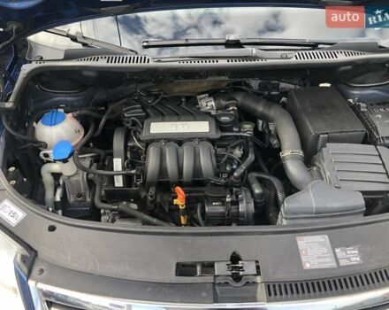 Синий Фольксваген Туран, объемом двигателя 1.6 л и пробегом 209 тыс. км за 7598 $, фото 33 на Automoto.ua