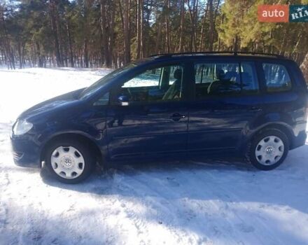 Синий Фольксваген Туран, объемом двигателя 1.4 л и пробегом 205 тыс. км за 7500 $, фото 10 на Automoto.ua