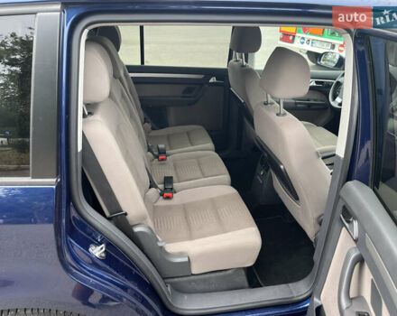 Синій Фольксваген Туран, об'ємом двигуна 1.4 л та пробігом 290 тис. км за 7500 $, фото 16 на Automoto.ua