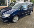 Синій Фольксваген Туран, об'ємом двигуна 2 л та пробігом 178 тис. км за 1900 $, фото 1 на Automoto.ua