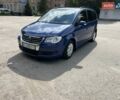 Синій Фольксваген Туран, об'ємом двигуна 1.9 л та пробігом 280 тис. км за 7800 $, фото 1 на Automoto.ua