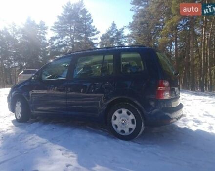 Синий Фольксваген Туран, объемом двигателя 1.4 л и пробегом 205 тыс. км за 7500 $, фото 9 на Automoto.ua