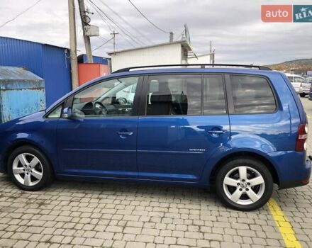 Синий Фольксваген Туран, объемом двигателя 1.6 л и пробегом 212 тыс. км за 7850 $, фото 12 на Automoto.ua