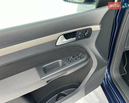 Синий Фольксваген Туран, объемом двигателя 1.4 л и пробегом 227 тыс. км за 7400 $, фото 24 на Automoto.ua