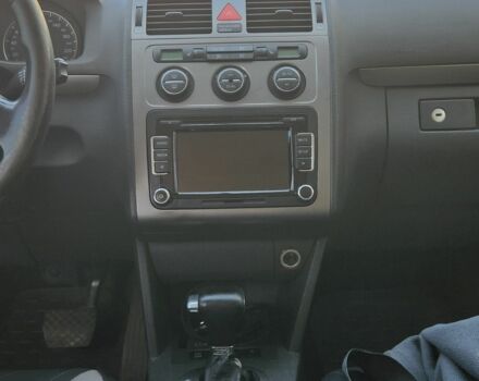 Синий Фольксваген Туран, объемом двигателя 1.9 л и пробегом 345 тыс. км за 7005 $, фото 9 на Automoto.ua